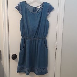 Chambray 'n Lace Casual Dress